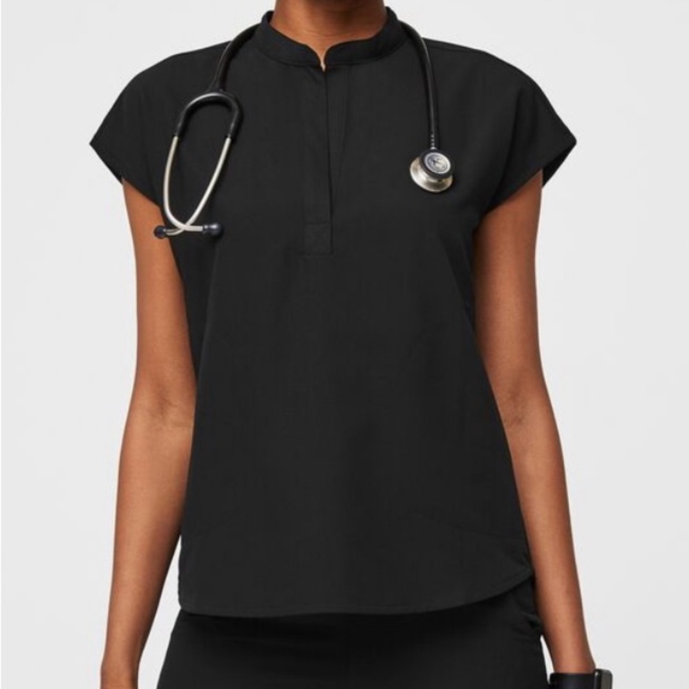 FIGS Rafaela oversized scrub top